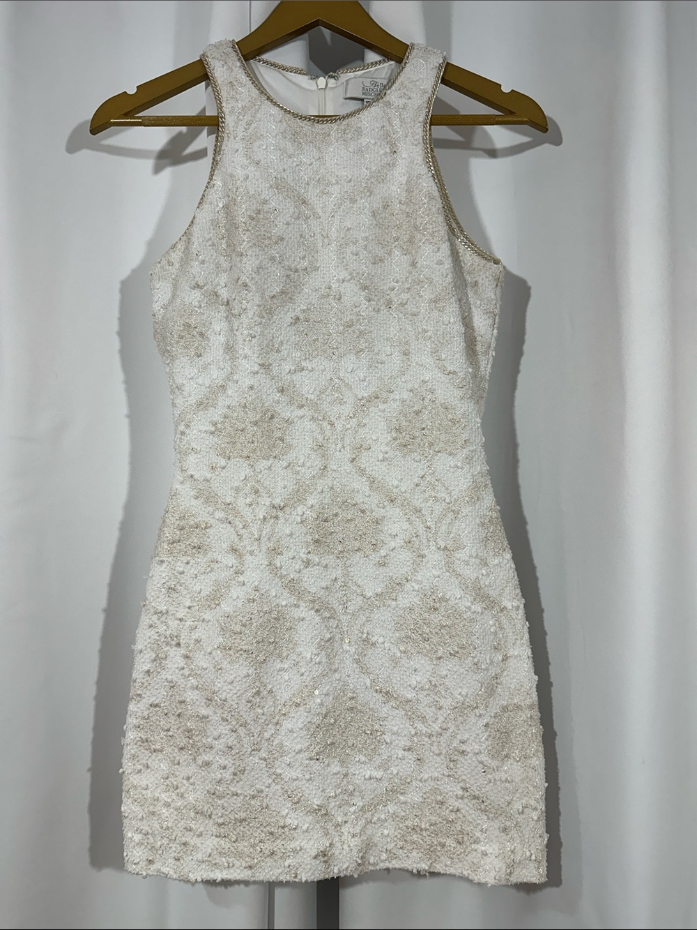 Belle Badgley Mischka Dress Size 0 Ivory Gold Textured Cocktail Sheath
